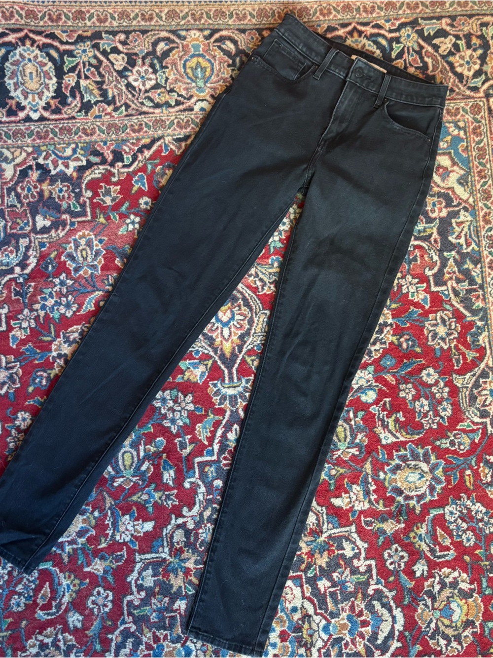 Levi's Black Women's Skinny Jeans - Slim Fit